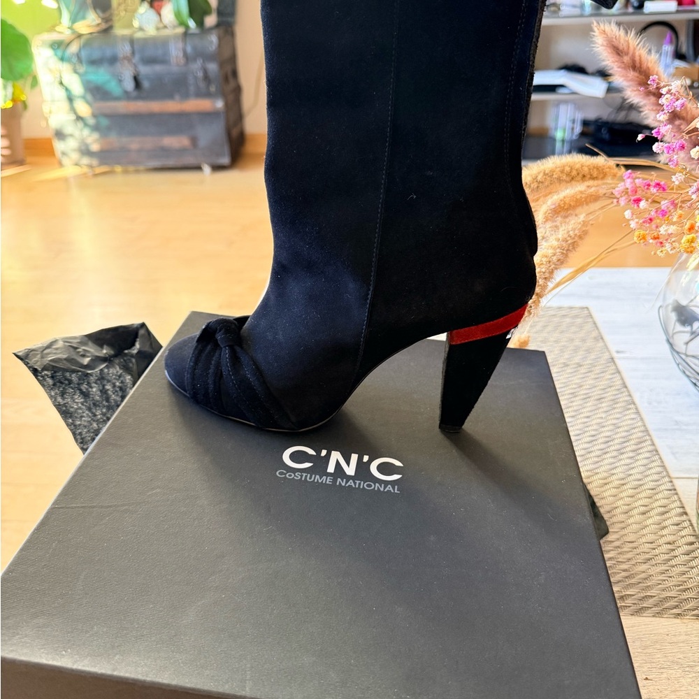 CNC Costume National Black and Red Accents Ankle Boots EU 40 US 9 - Picture 4 of 15